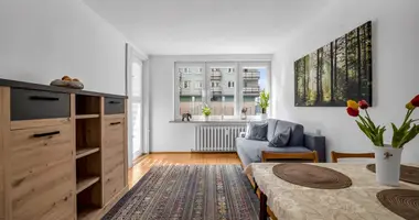 Wohnung 2 zimmer in Warschau, Polen