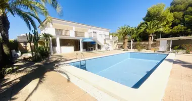 Villa 7 bedrooms in Orihuela, Spain