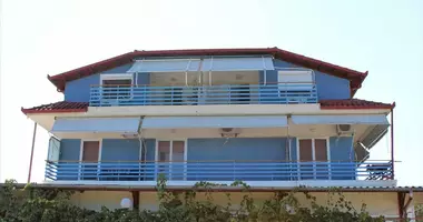 Hotel 648 m² in Makrigialos, Greece