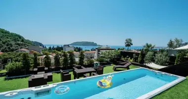 Villa  con Junto al mar en Budva, Montenegro