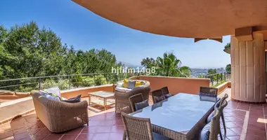Apartamento 4 habitaciones en Marbella, Španjolska