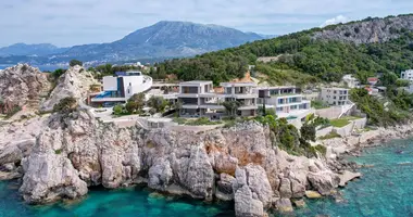 Villa 15 zimmer in Montenegro
