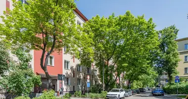 Wohnung 1 Zimmer in Warschau, Polen