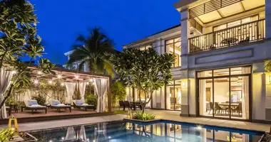 Villa 5 Zimmer mit Doppelt verglaste Fenster, mit Meerblick, mit Parken in Da Nang, Vietnam