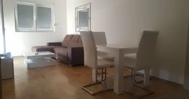 Apartamento 2 habitaciones en Budva, Montenegro