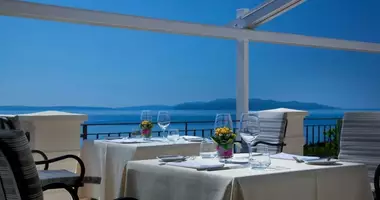 Hotel 1 250 m² in Gespanschaft Split-Dalmatien, Kroatien