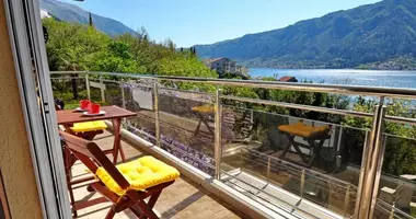 Villa 6 bedrooms with By the sea in Dobrota, Montenegro