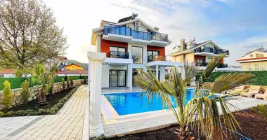 Villa 4 bedrooms with Balcony, with Air conditioner, with parking in Karakecililer, Turkey