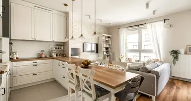 Wohnung 3 zimmer in Warschau, Polen