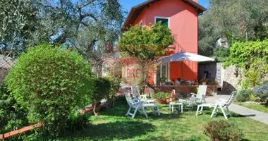 Villa 2 bedrooms in Imperia, Italy