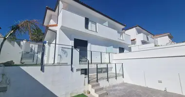 Dom 2 pokoi w Manilva, Hiszpania