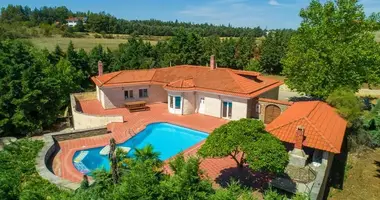 Villa 9 Zimmer mit Schwimmbad in Neochorouda, Griechenland