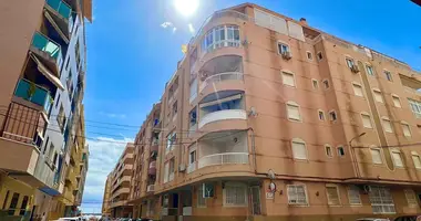 2 bedroom apartment in Torrevieja, Spain