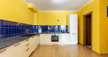 Casa 4 habitaciones en Kunje, Montenegro