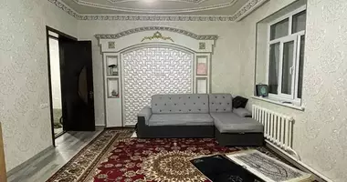 Дом 1 спальня со стеклопакетами, с c ремонтом, возможен торг в Келес, Узбекистан