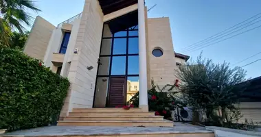 Дом 5 спален в муниципалитет Ларнака, Кипр