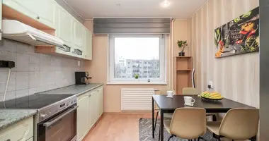 Apartamento 3 habitaciones en Vilna, Lituania