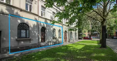 Bureau 144 m² dans Riga, Lettonie