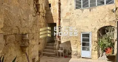 4 bedroom house in Tarxien, Malta