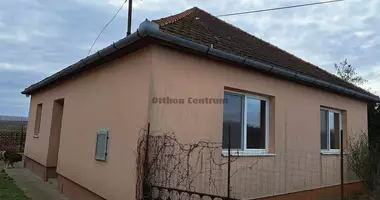 3 room house in Tiszabercel, Hungary