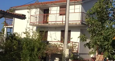 Дом 9 спален в Черногория