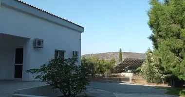 5 bedroom house in Pentakomo, Cyprus