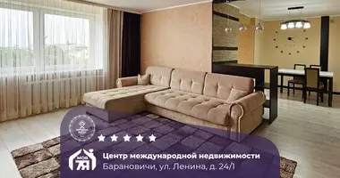 Apartamento 3 habitaciones en Baránavichi, Bielorrusia