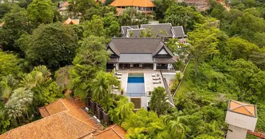 Villa 6 chambres avec Fenêtres double vitrage, avec Meublesd, avec Climatiseur dans Ban Kata, Thaïlande