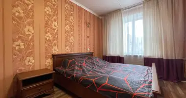Appartement 3 chambres dans Louniniets, Bélarus