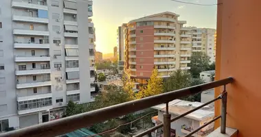 Квартира 2 комнаты в Влёра, Албания