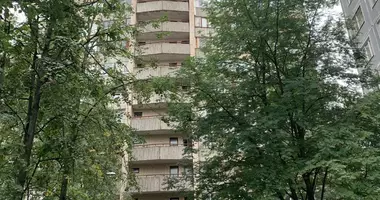 Apartamento 3 habitaciones en okrug Sergievskoe, Rusia