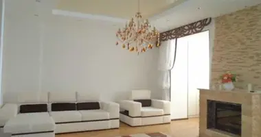 4 room apartment in Sievierodonetsk, Ukraine