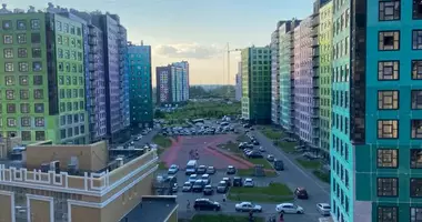 Mieszkanie 2 pokoi w Murino, Rosja