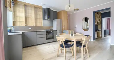 2 room apartment in Warsaw, Poland