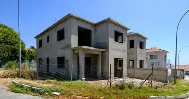 Investition 690 m² in Episkopi, Zypern