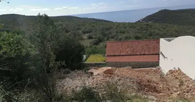 Terrain dans Lustica, Monténégro