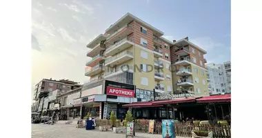 3 room apartment with balcony, with elevator, with air conditioning in Aksu, Turkey
