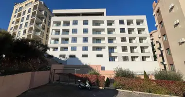 Wohnung in Becici, Montenegro