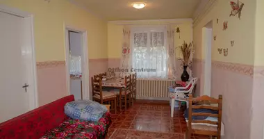 3 room house in Nadudvar, Hungary