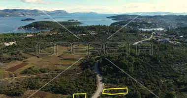 Plot of land in Lumbarda, Croatia