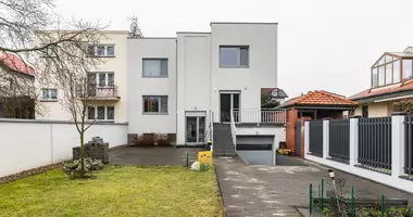 5 room house in Warsaw, Poland