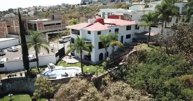 Casa 5 habitaciones en Santa Ana Tepetitlan, México
