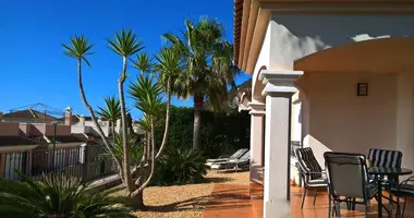 Villa 3 bedrooms with Furnitured, with Garden, with Storage Room in Benidorm, Spain