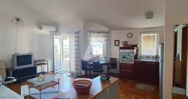 2 bedroom apartment in Rafailovici, Montenegro