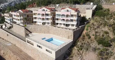 5 bedroom apartment in Alanya, Turkey