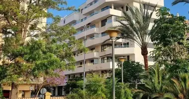 2 bedroom apartment in Estepona, Spain