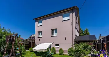 House in Luhavaslabadski sielski Saviet, Belarus