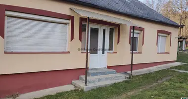 2 room house in Bakonycsernye, Hungary