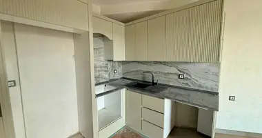Квартира 2 комнаты в Мезитли, Турция