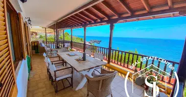 Villa 4 bedrooms in Loutra, Greece